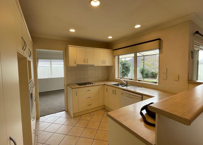  at 3 Brittas Place, East Tamaki, Manukau City, Auckland