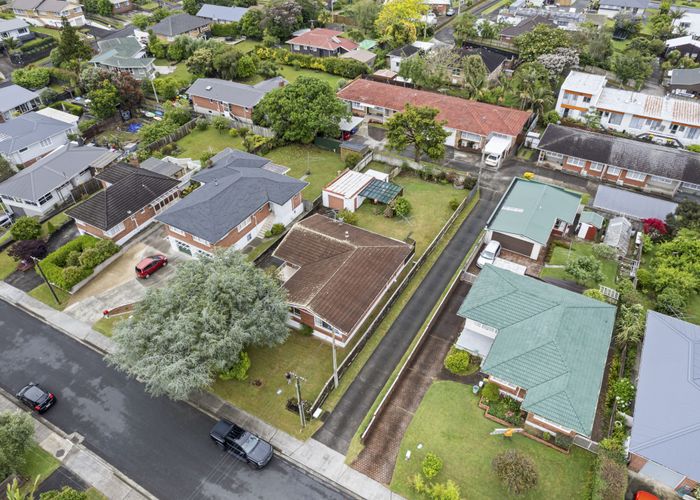  at 10 Tomlinson Street, Hillpark, Auckland