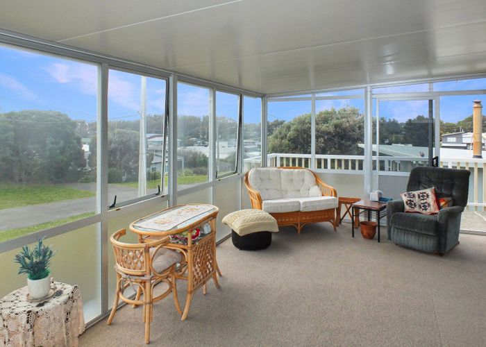  at 14 Mack Street, Foxton Beach, Horowhenua, Manawatu / Whanganui