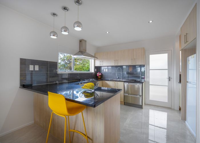  at 1/15 Parker Avenue, New Lynn, Auckland