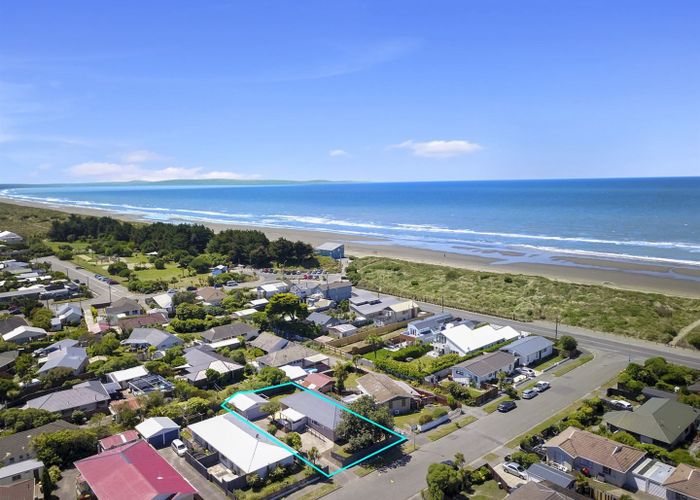  at 25 Pandora Street, North New Brighton, Christchurch