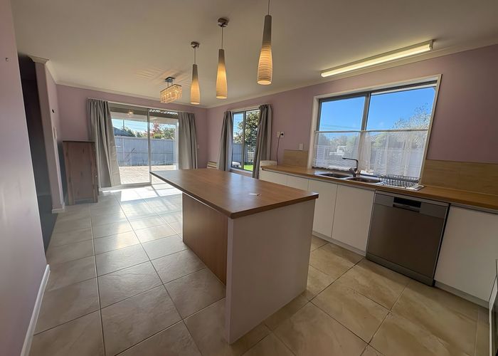  at 2 Mimosa Lane, Yaldhurst , Christchurch City, Canterbury
