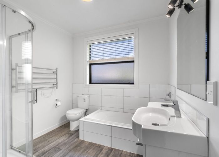  at 4 Lees Street, Gladstone, Invercargill, Southland