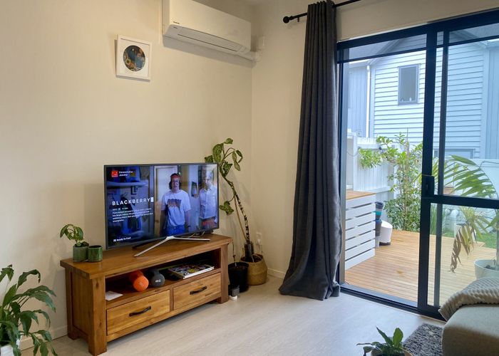  at 6/2C Walsall Street, Avondale, Auckland City, Auckland