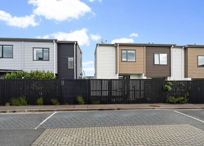  at 152 Squadron Drive, Hobsonville, Waitakere City, Auckland
