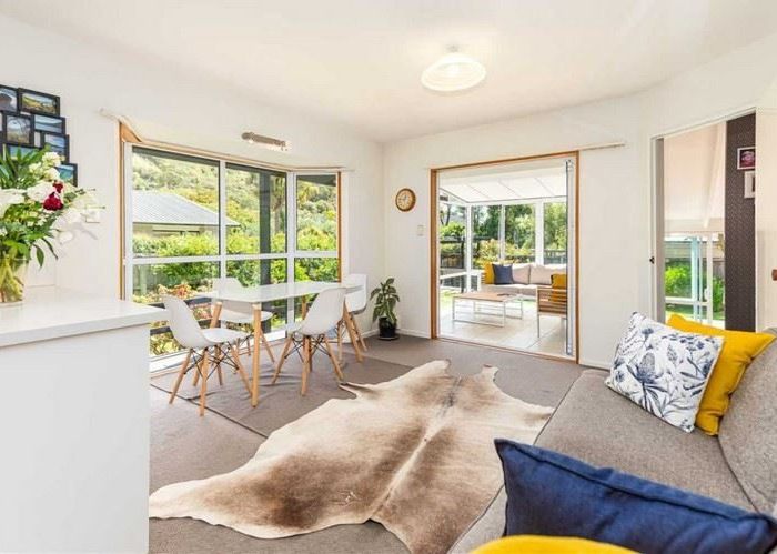 at 11 Cascade Place, Sumner, Christchurch