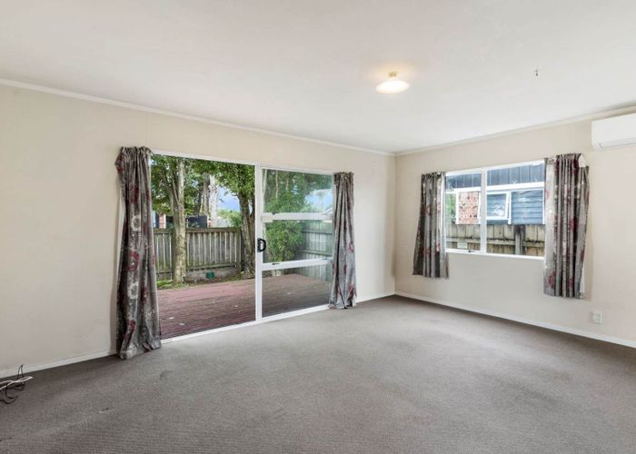 at 3/286 Porchester Road, Takanini, Auckland