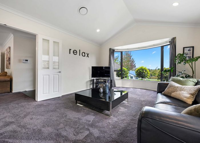 at 3 Palm Grove Drive, Western Heights, Hamilton