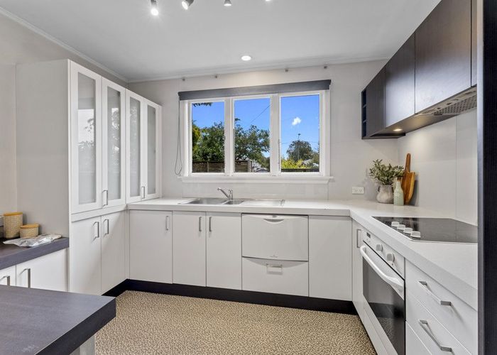  at 2/50 Bellvue Avenue, Papanui, Christchurch City, Canterbury