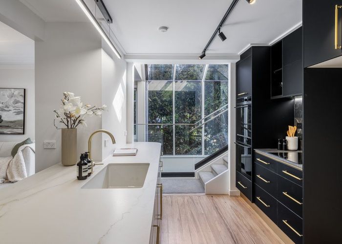  at 32 Weston Avenue, Mount Albert, Auckland City, Auckland