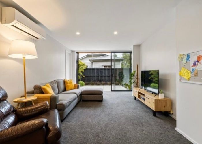  at 2/12 Hume Street, Sydenham, Christchurch City, Canterbury