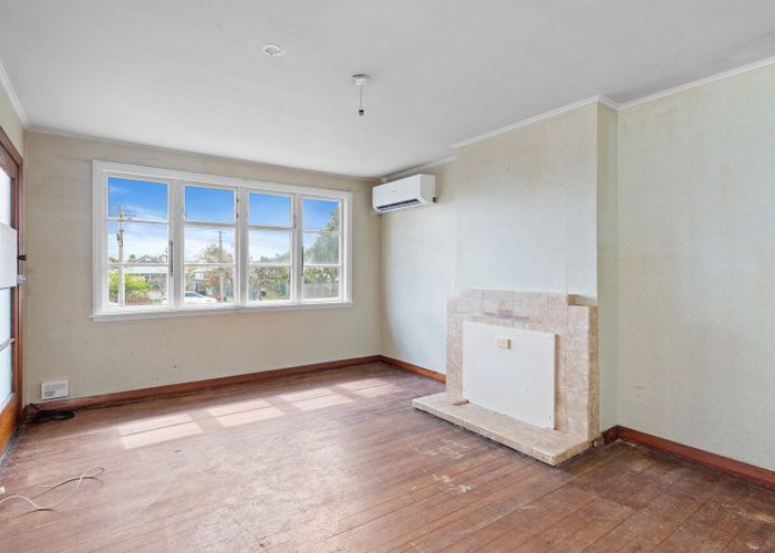  at 109 and 111 Bowhill Road, New Brighton, Christchurch City, Canterbury