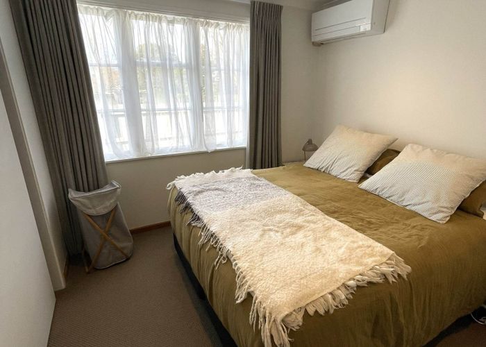  at 6 Larsen Road, Panmure, Auckland City, Auckland