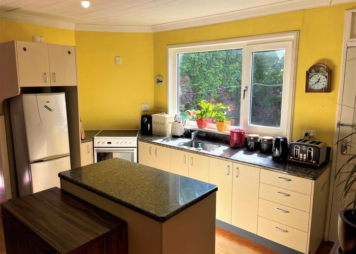  at 180 Waiwera Station Road, Waiwera South, Clinton