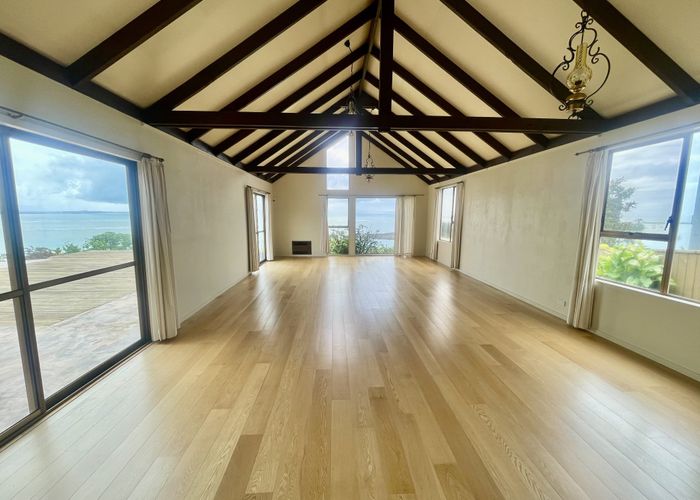  at 14 The Cliffs, Britannia Heights, Nelson, Nelson / Tasman