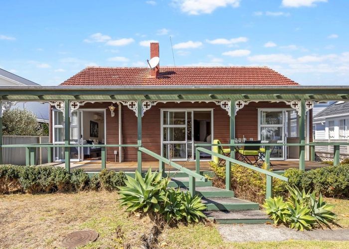  at 48 Stewart Road, Mount Albert, Auckland