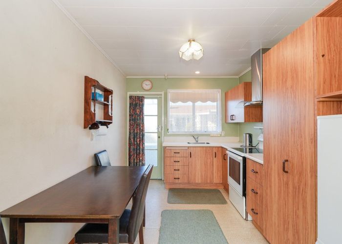  at 1/305 Herbert Street, Windsor, Invercargill, Southland