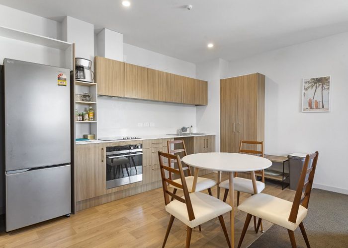  at 303/1904 Great North Road, Avondale, Auckland City, Auckland