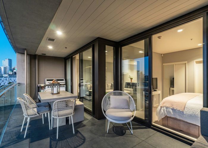  at 302/70 Sale Street, Auckland Central, Auckland