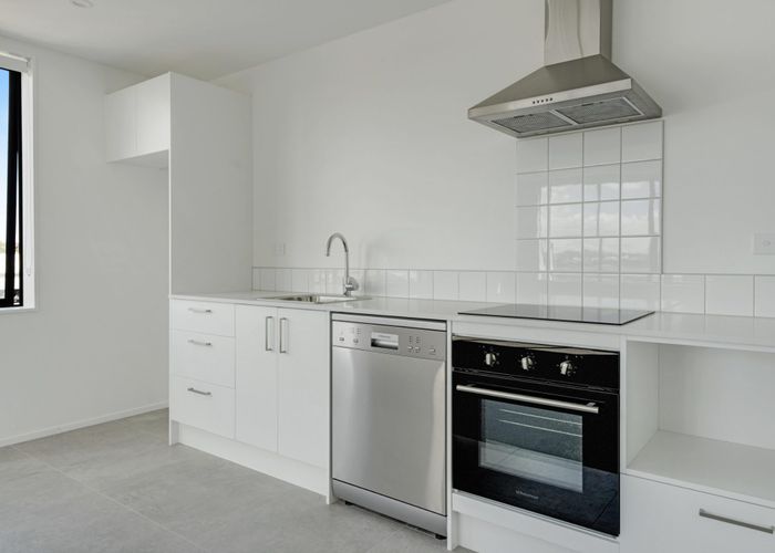  at A207/3 Rauemi Way, Te Atatu South, Waitakere City, Auckland