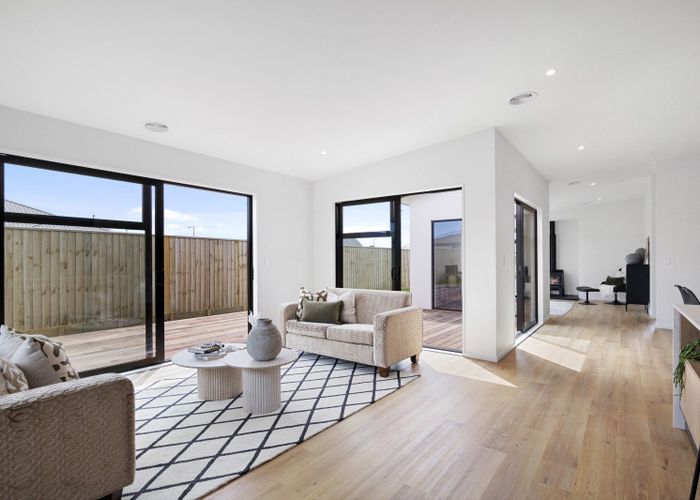  at 10 Waterford Farm Road, Halswell, Christchurch City, Canterbury