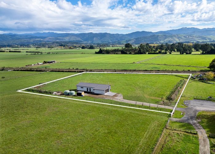  at 3 Nicholson Road, Carterton, Carterton, Wellington