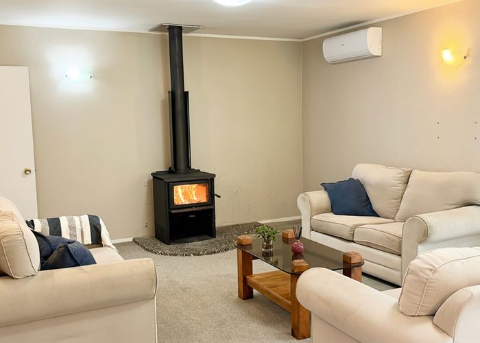  at 19 Mappin Place, Chatswood, North Shore City, Auckland