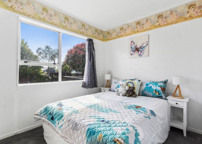  at 73 Chichester Drive, Rosehill, Papakura, Auckland