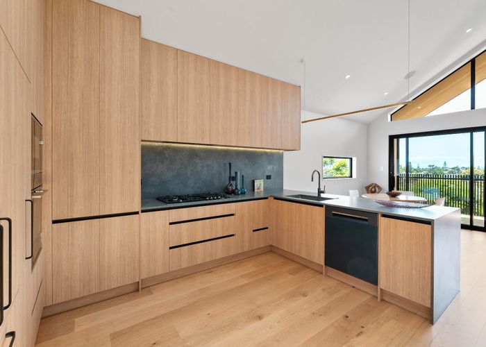  at 15C Kiri Place, Mairangi Bay, Auckland