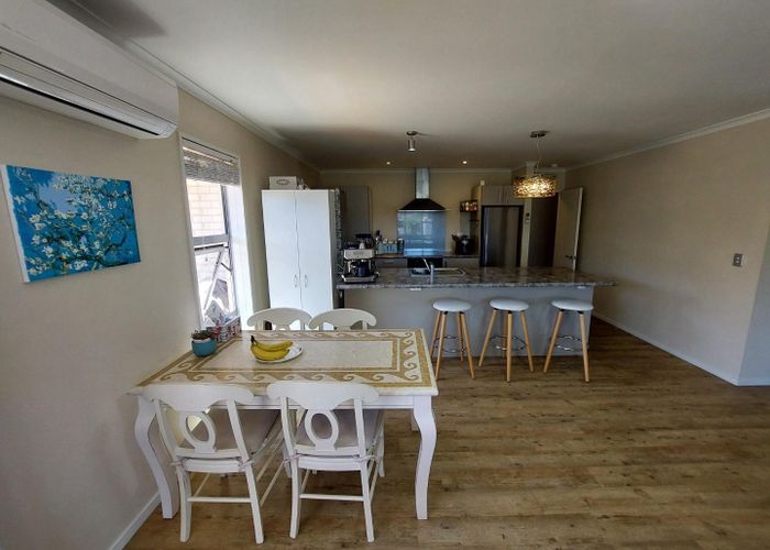  at 25 Handley Crescent, Wigram, Christchurch City, Canterbury