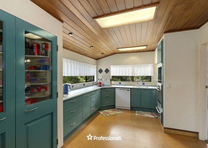  at 2 Lady Bell Grove, Eastbourne, Lower Hutt, Wellington