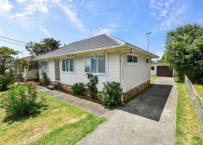  at 24 Awatere Street, Manukau, Manukau City, Auckland