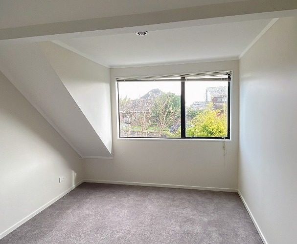  at 1/184 Norman Lessor Drive, Saint Johns, Auckland City, Auckland