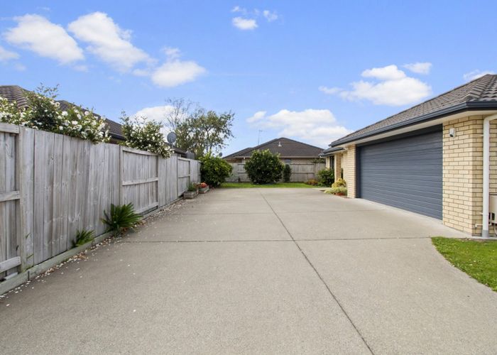  at 5 Holcroft Place, Huntington, Hamilton, Waikato