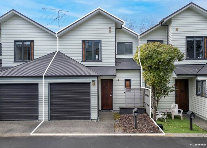  at 26/11 The Avenue, Albany, North Shore City, Auckland