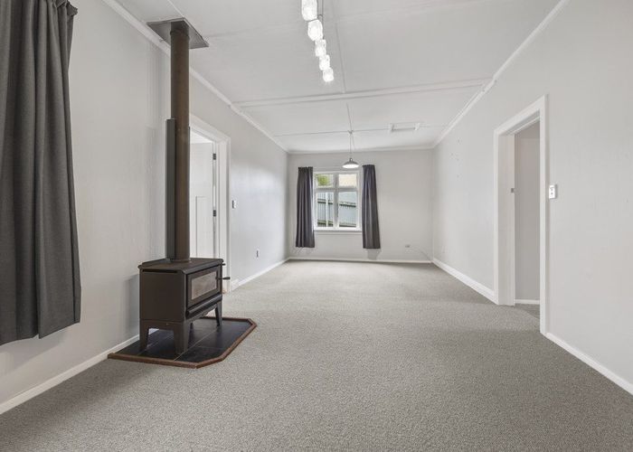  at 17 Constitution Street, Port Chalmers, Dunedin, Otago