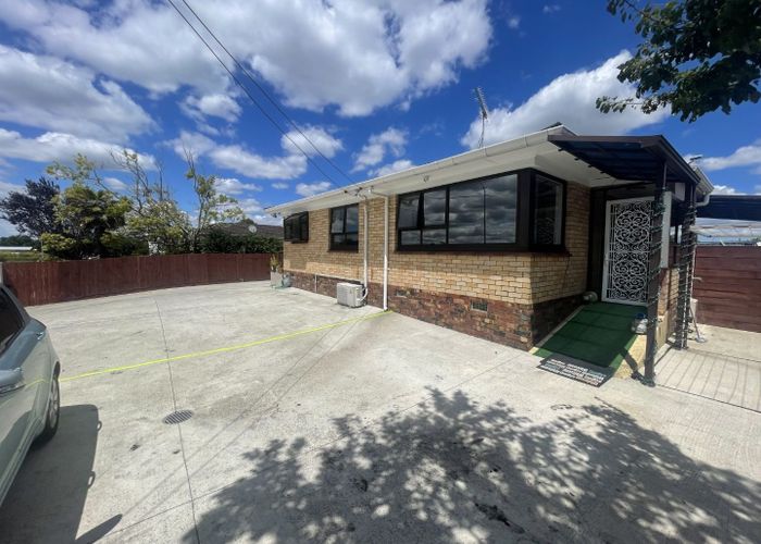  at 454 Porchester Road, Randwick Park, Manukau City, Auckland