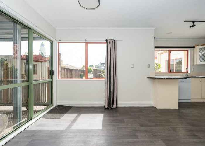  at 23 Knighton Road, Hillcrest, Hamilton