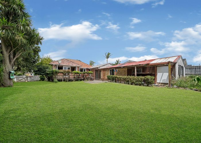  at 6 Carlie Street, Papatoetoe, Manukau City, Auckland