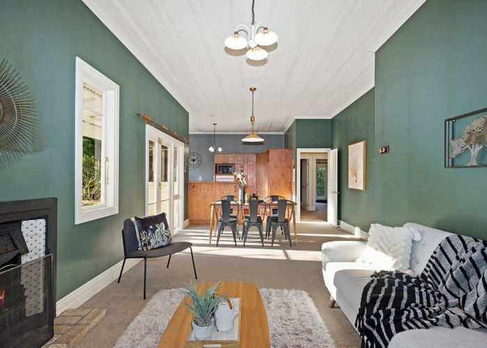  at 13 Pascal Place, Flagstaff, Hamilton