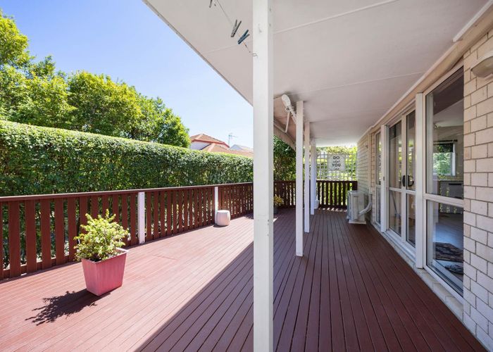  at 3A Central Park Drive, Te Atatu South, Waitakere City, Auckland