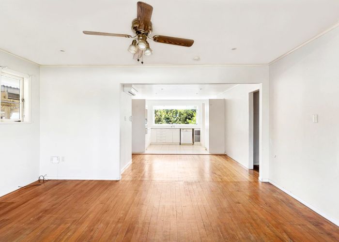  at 52 Beaumonts Way, Manurewa, Manukau City, Auckland