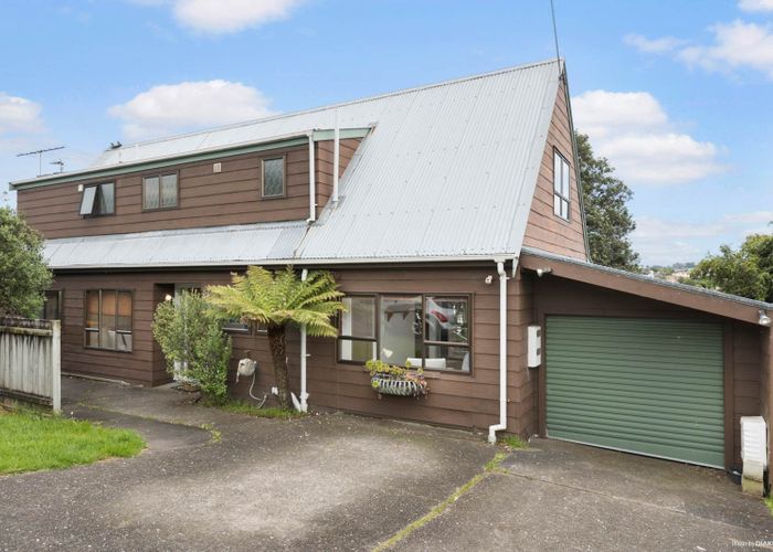  at 1/51 Browns Bay Road, Browns Bay, Auckland
