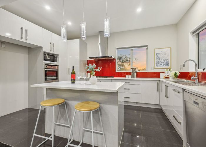  at 40 Pate Crescent, Favona, Auckland