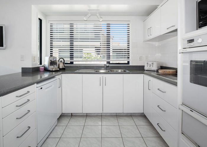  at 1/156 Marine Parade, Mount Maunganui, Mount Maunganui