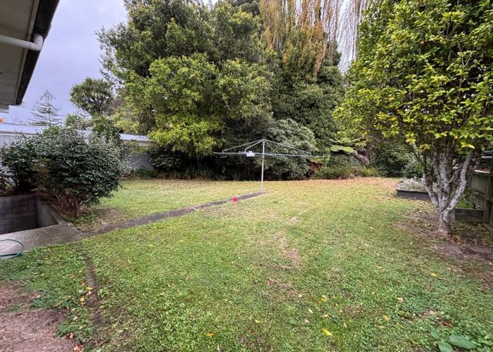 at 4 Linthorpe Place, Hillcrest, Hamilton, Waikato