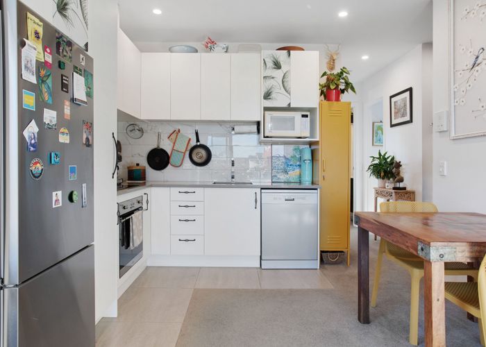  at 301/1C Soljak Place, Mount Albert, Auckland City, Auckland
