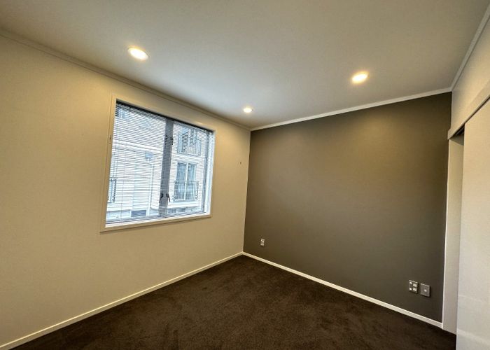  at 9/26 Mary Street, Mount Eden, Auckland