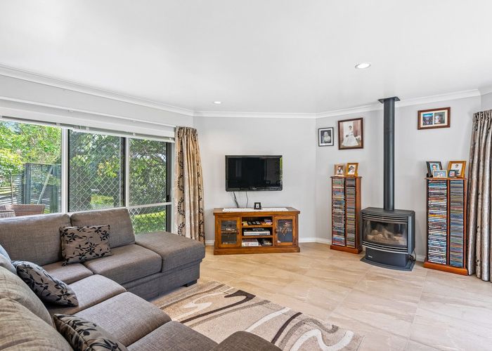  at 8 Tudor Court, Paraparaumu Beach, Paraparaumu