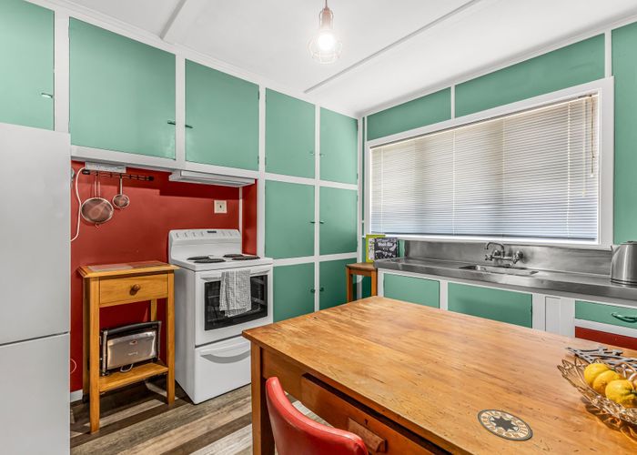  at 9 Parris Street, Moturoa, New Plymouth, Taranaki